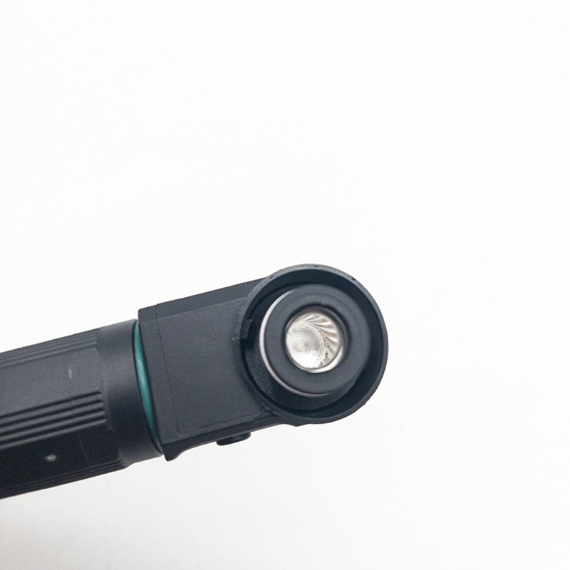 Energy storage connector